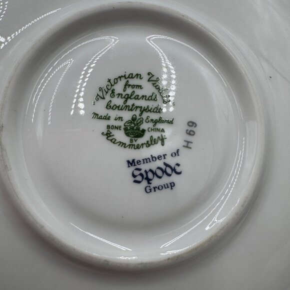 Vintage Hammersley "Victorian Violets" English Tea Cup Saucer - Picture 4 of 7